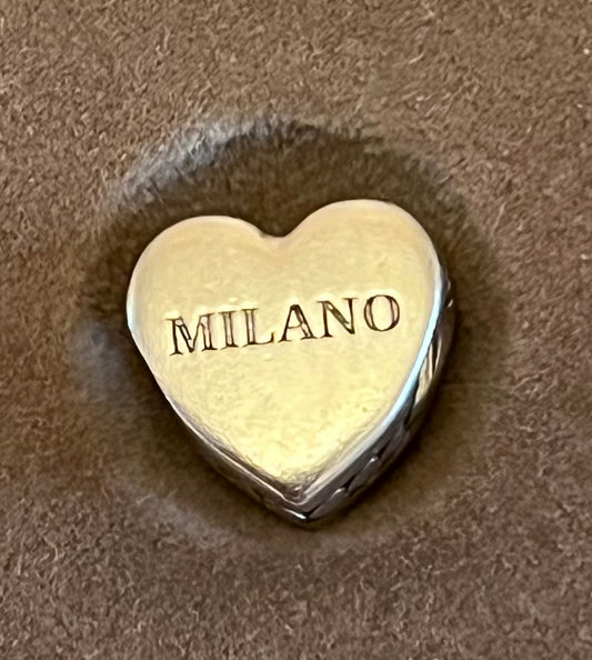 Pandora rare Milano charm