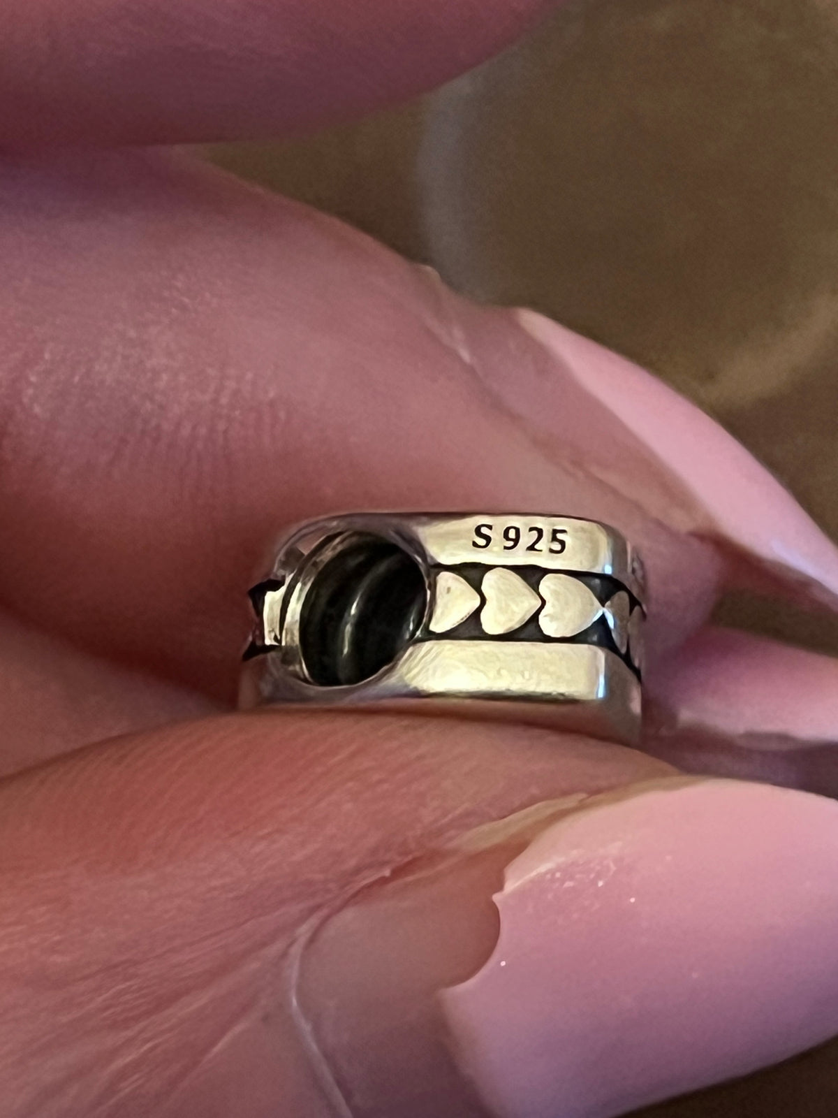Pandora rare Milano charm