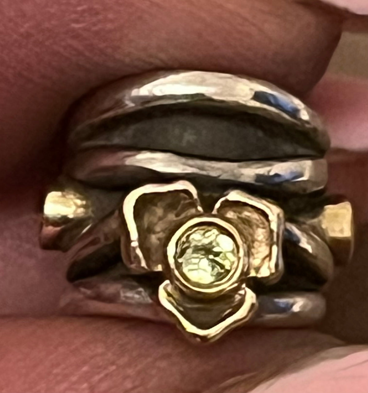 Pandora hard to find rare peridot and diamond two tone flower charm