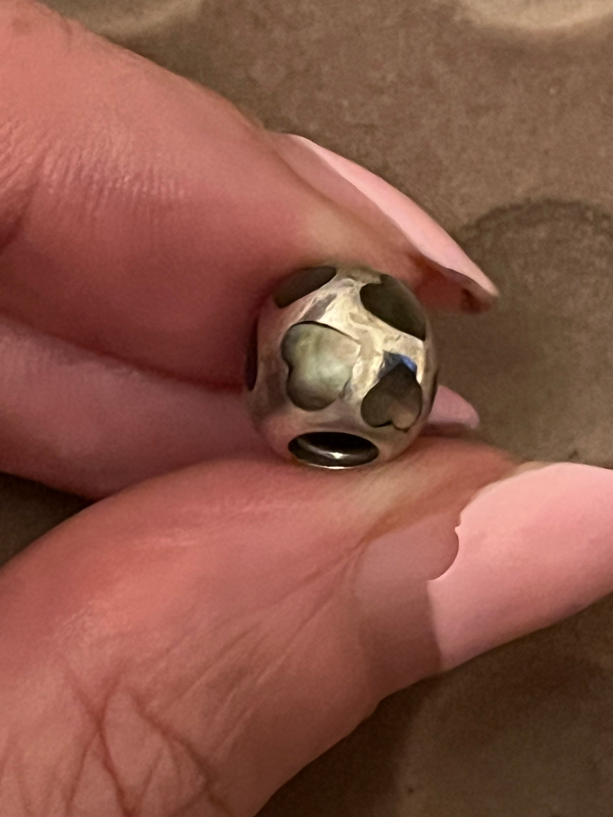 Pandora black pearlescent hearts charm