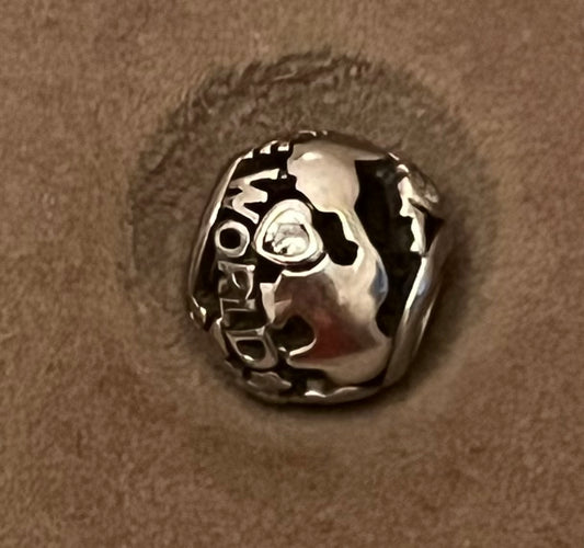 Pandora all around the world charm