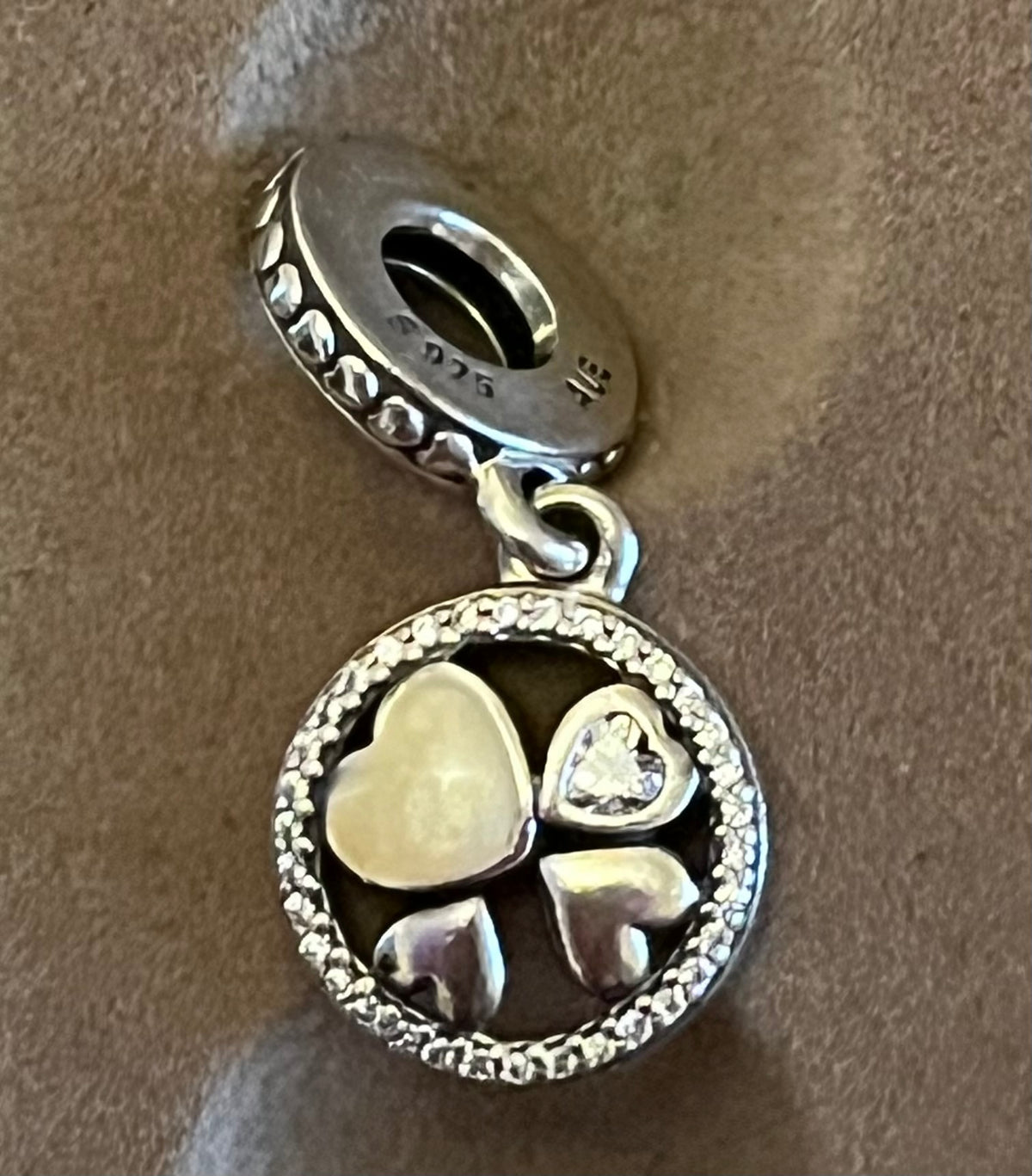 Pandora circle of hearts charm