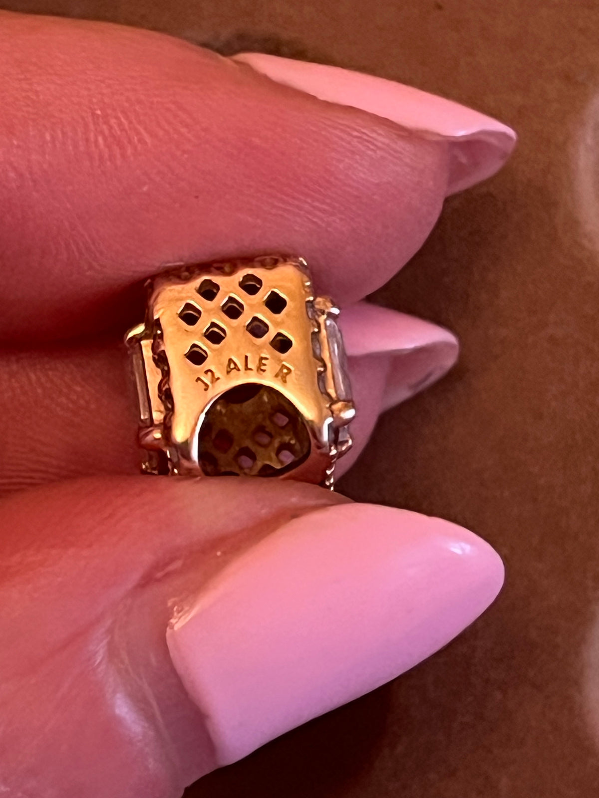Pandora rose gold diamond shaped charm