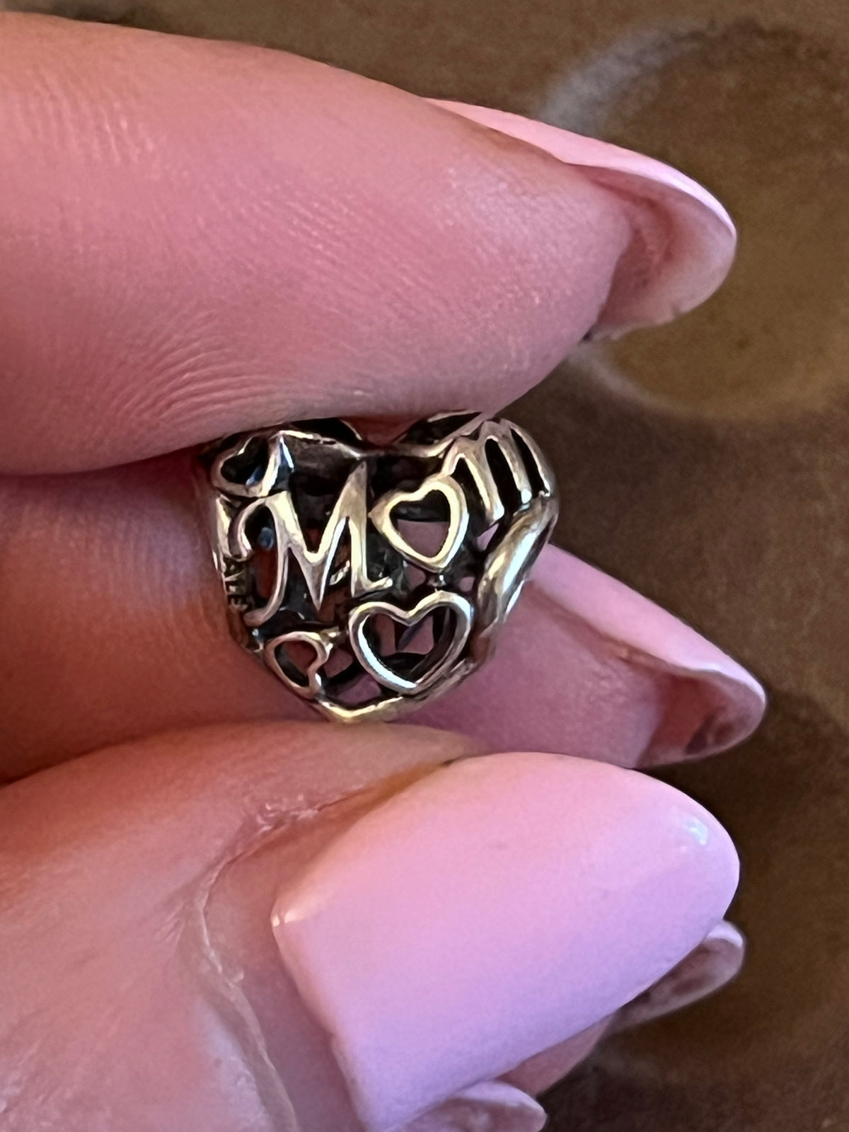 Pandora openwork mum charm
