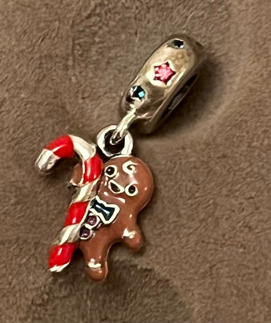 Pandora gingerbread man charm