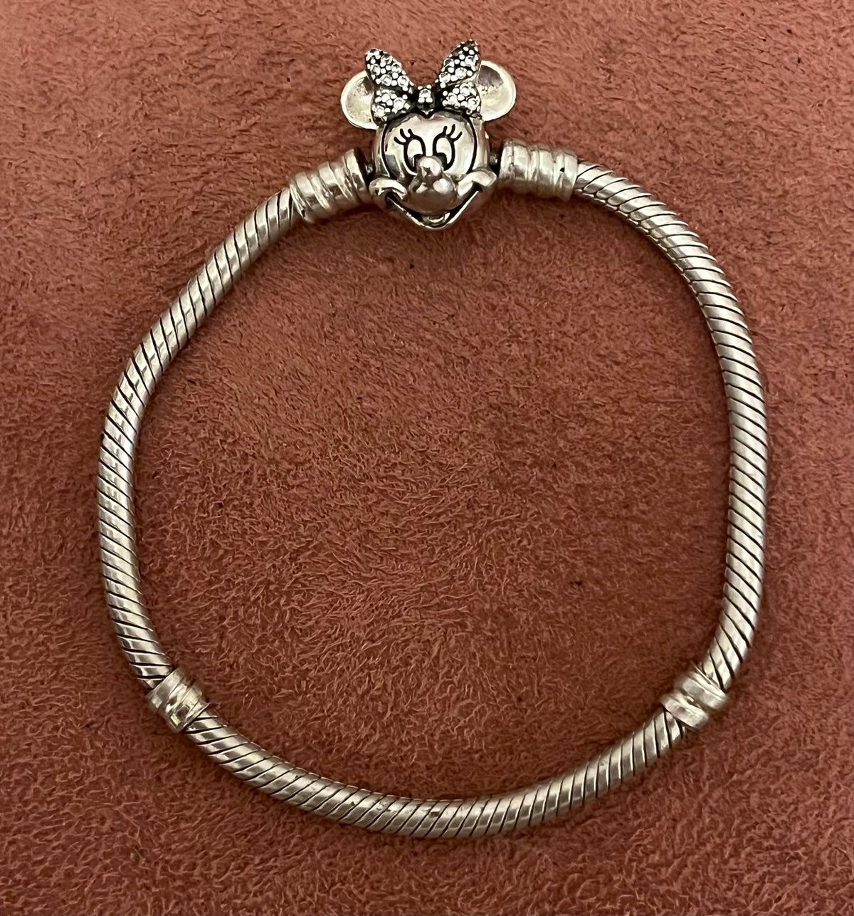 Pandora Disney Minnie Mouse bracelet size 16cm