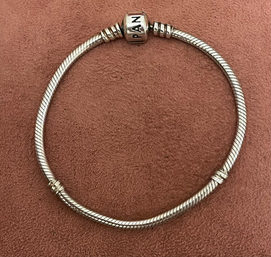 Pandora barrel clasp bracelet size 19cm