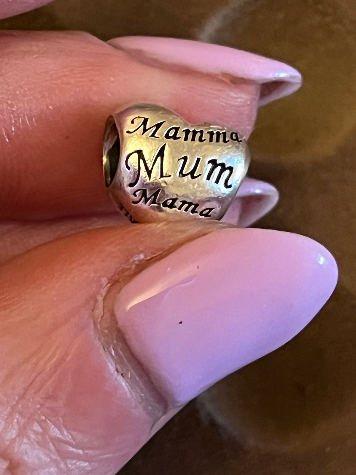 Pandora mum charm