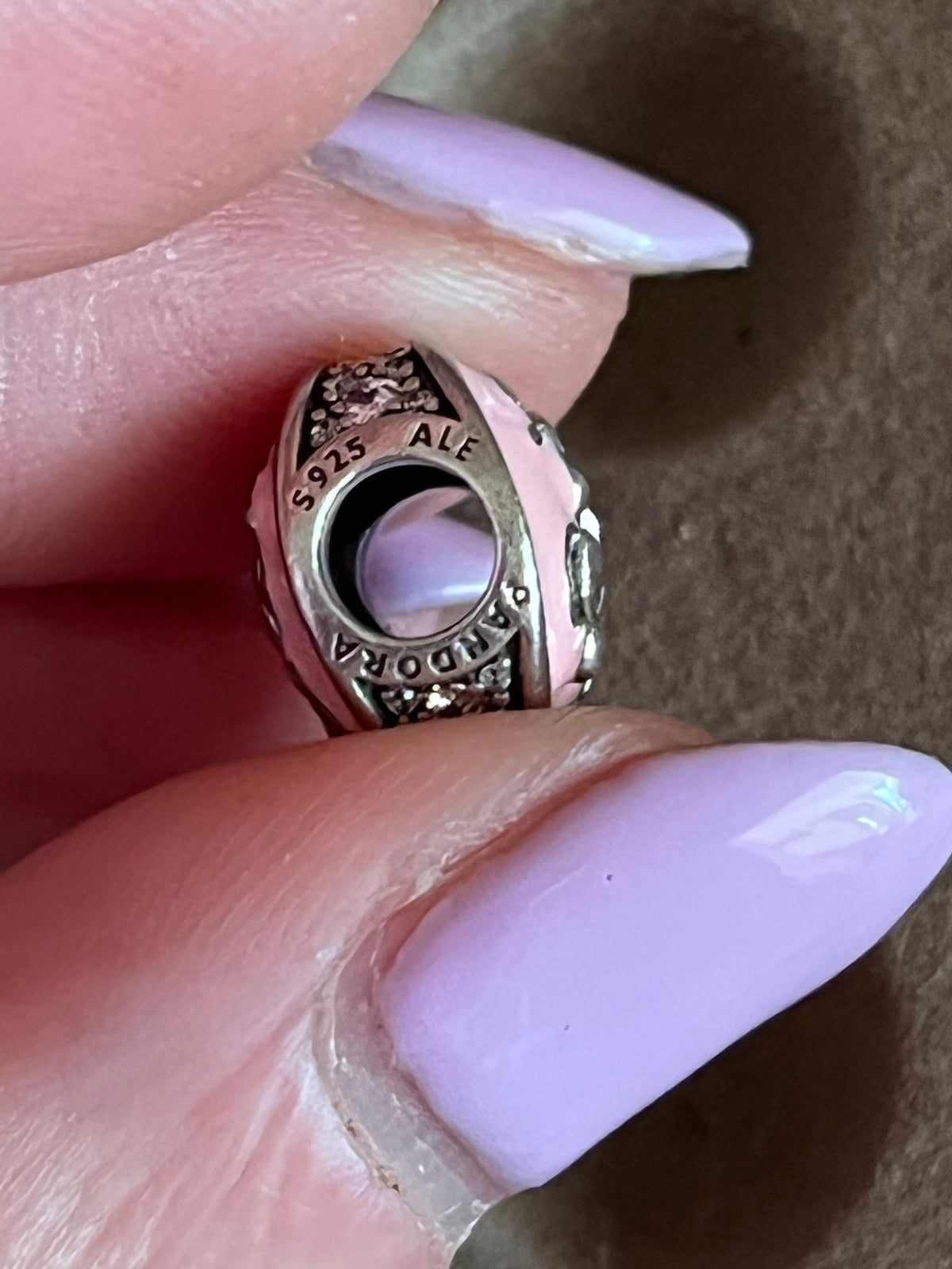 Pandora Disney Minnie Mouse charm