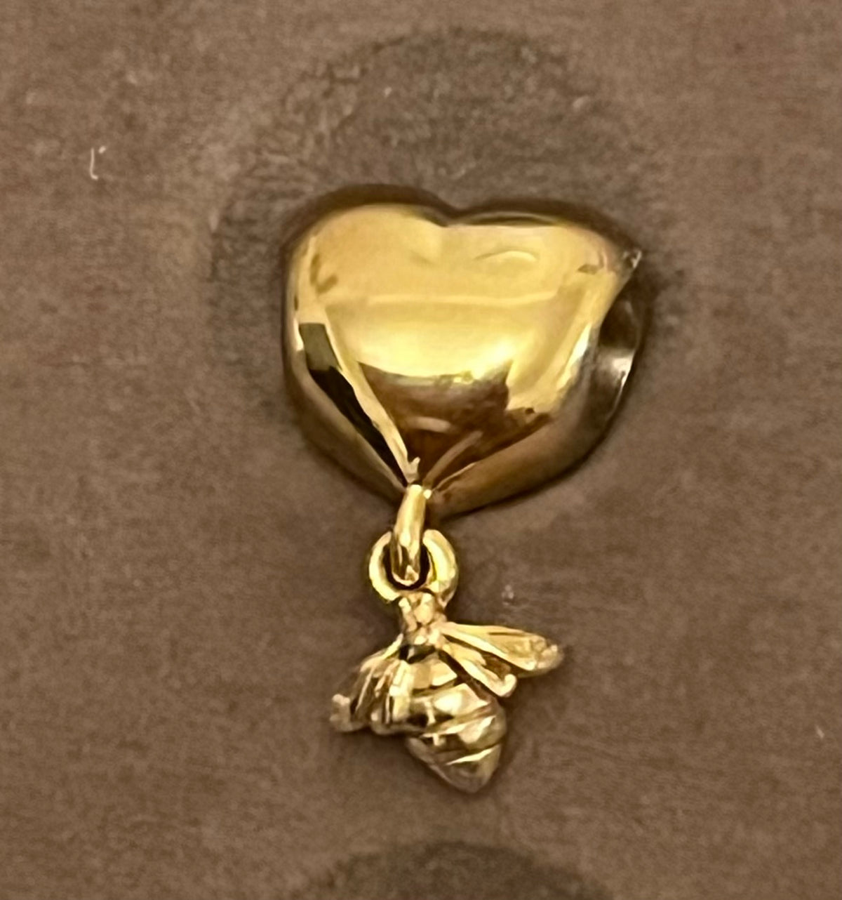 Pandora high shine gold bee heart charm